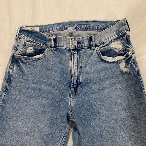 Gap Mid rise 90’s Loose Jeans with Washwell in Organic Cotton - Picture 3 of 6